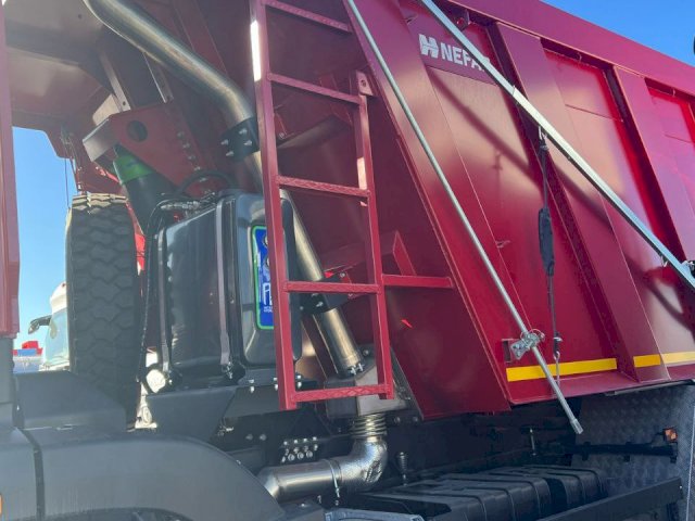 Фото №4: Самосвал КАМАЗ 6595-10792-CA (25 тонн, 6х4)