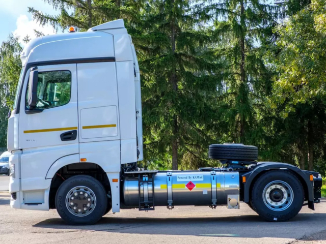 Фото №2: Седельный тягач KAMAZ-54901-70908-МА (поколение К5)