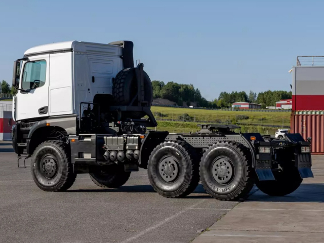 Фото №2: Седельный тягач KAMAZ-65954-40002-АА (поколение К5)