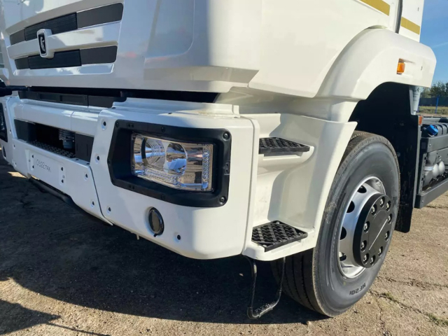 Фото №10: Шасси КАМАЗ-65117 (6х4)