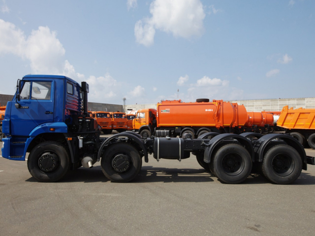 Фото №4: Шасси КАМАЗ-6540-3911-48(A5)
