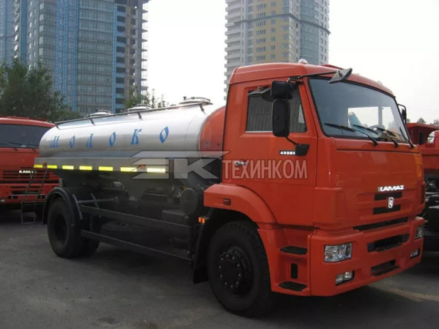 Фото №2: Автоцистерна ЯДИШ-ВМ-7 на шасси КАМАЗ-43253 для пищевых жидкостей