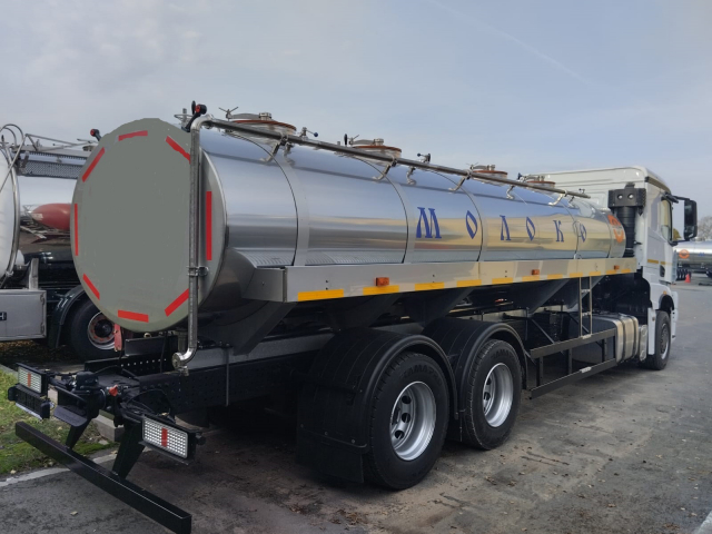 Фото №5: Автоцистерна ЯДИШ-ВМ-65658 на шасси КАМАЗ- 65658-49 для пищевых жидкостей