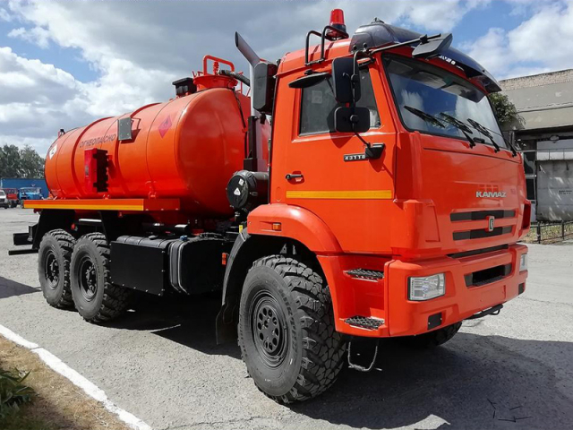 Фото №1: Автоцистерна нефтепромысловая АКНОД-10 на шасси KAMAZ-43118