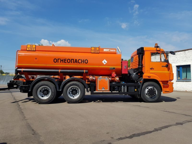 Фото №4: Автотопливозаправщик CHAMELEON-12-2 на шасси KAMAZ-65115
