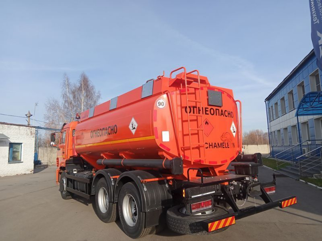 Фото №2: Автотопливозаправщик CHAMELEON-15-3 на шасси KAMAZ-65115