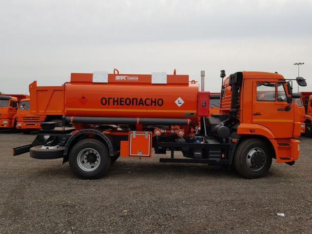 Фото №5: Автотопливозаправщик CHAMELEON-8.5 на шасси KAMAZ-43253
