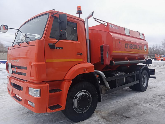 Фото №1: Автотопливозаправщик CHAMELEON-8.5 на шасси KAMAZ-53605