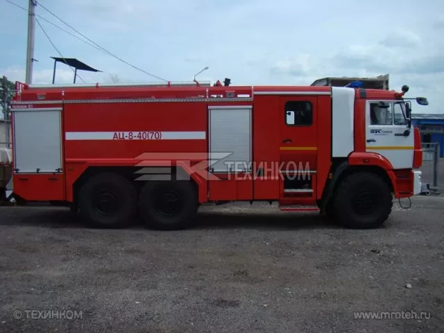 Фото №4: Автоцистерна пожарная АЦ-8-40(70) (KAMAZ-43118) кабина салонного типа