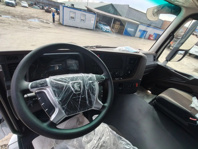 Фото №12: Автофургон N330-003-49 на шасси KAMAZ-65658