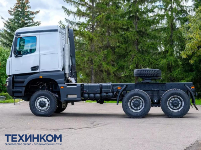 Фото №2: Седельный тягач KAMAZ-65955-40792-АА (поколение К5)