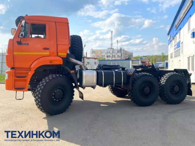 Фото №1: Седельный тягач KAMAZ-65221