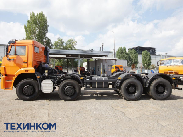 Фото №2: Шасси KAMAZ-65201 (8х4)