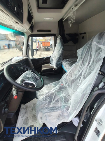 Фото №12: Автофургон N330-003-49 на шасси KAMAZ-65658