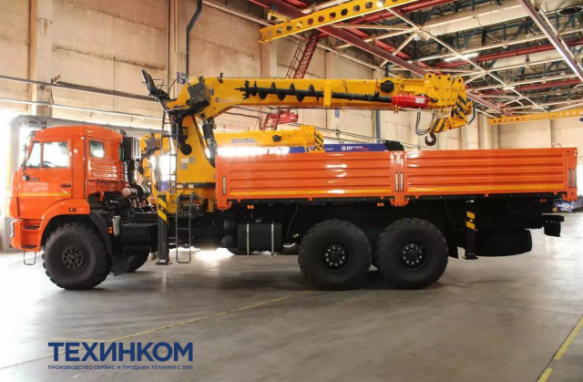 Фото №3: Бортовой автомобиль KAMAZ-43118-2095-48 с КМУ XCMG SQS 200-6 + БУР 350 мм (мод. 6591-15094B-48)
