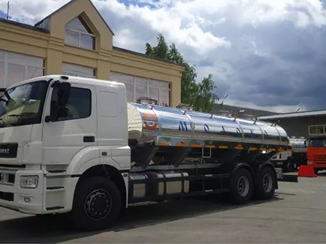 Автоцистерна ЯДИШ-ВМ-15