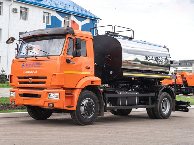 Автогудронатор ДС-43253